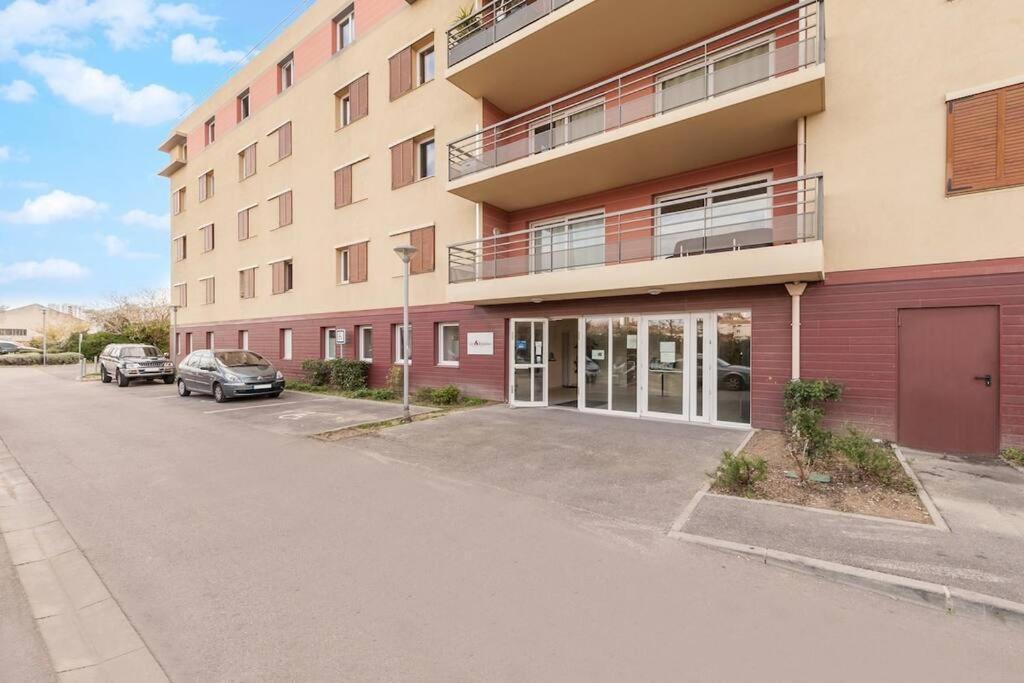 Apartment Cosy Studio + Parking Gratuit *
